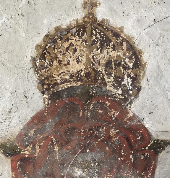 Detail of wall painting showing imperial crown above Lancastrian rose